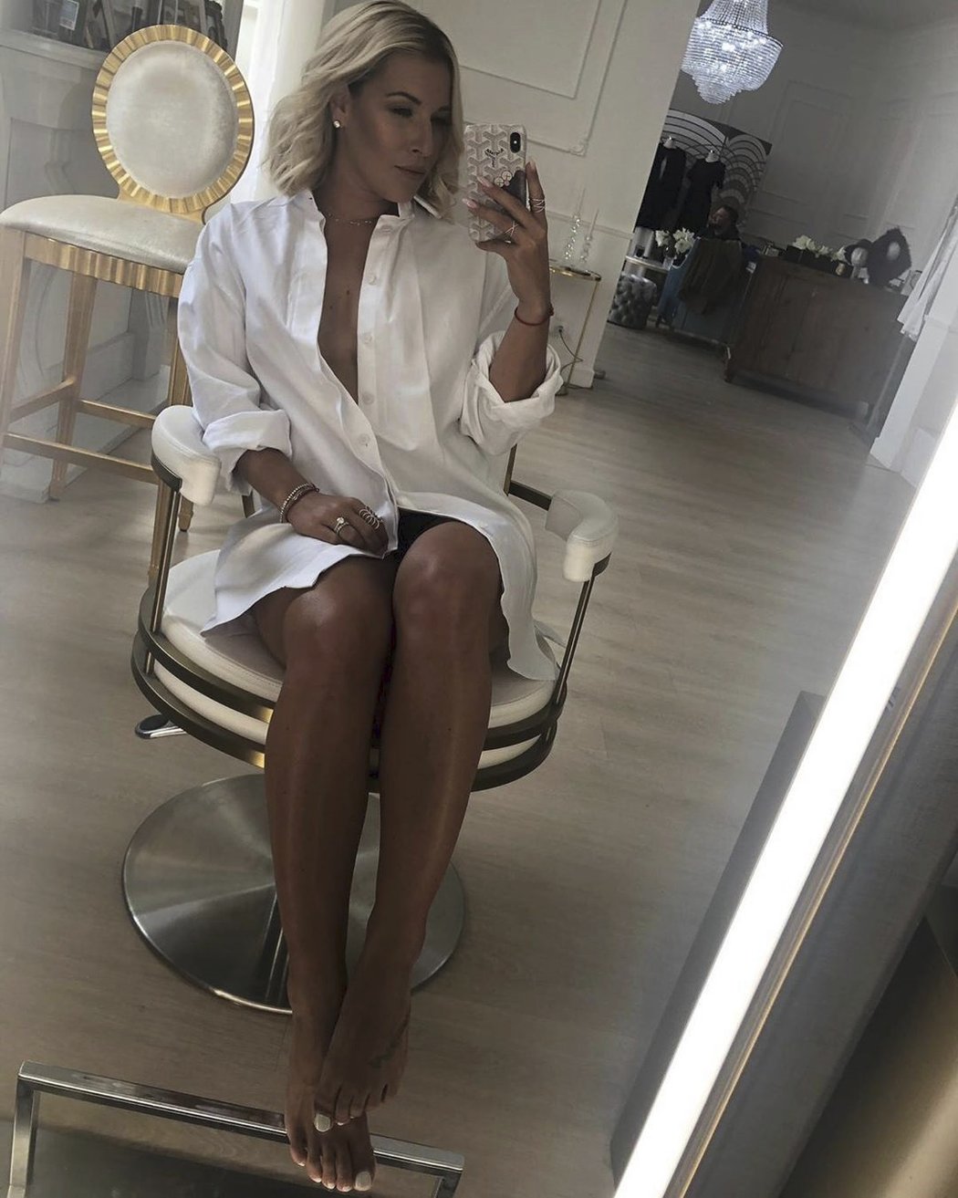 Dominika Cibulková a její sexy outfit na focení reklamy
