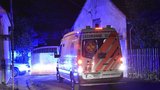 Policisté ze středních Čech zachránili život seniorce, která zkolabovala doma