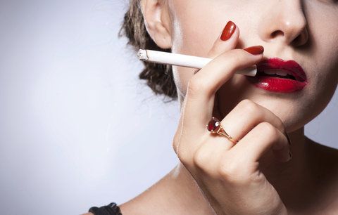 Co škodí tělu více než kouření? Tohle vás překvapí!