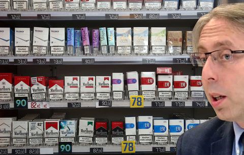Třetině kuřáků není ani 25 let. Odborník chce omezit prodej cigaret a zdražit