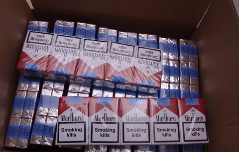 Cigarety mluví! Varují před kouřením: Zabere to na kuřáky?