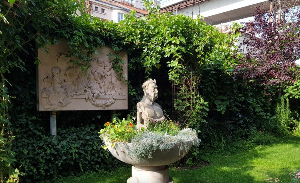 Sochařská zahrada v Čiklově ulici