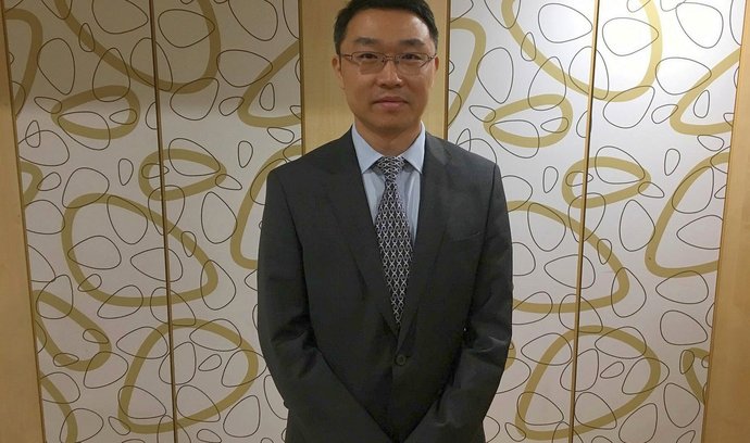 Wang Jinsong - Ekonomicko-obchodní rada Velvyslanectví Čínské lidové republiky
