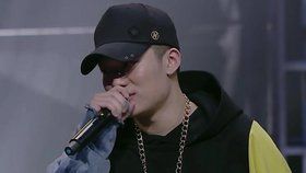 Čínská vláda rozhodla, že výrazně omezí hip hop a tetování v médiích. Tvoří totiž údajně špatný vkus mezi lidmi.