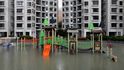 Nejméně 34 zraněných si vyžádal mohutný tajfun Hato, který ve středu zasáhl Hongkong. Nejméně 34 zraněných si vyžádal mohutný tajfun Hato, který ve středu zasáhl Hongkong.