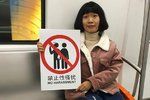 Číňanky prolomily ticho o sexuálním obtěžování.