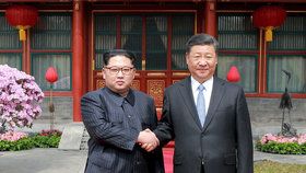 Čínský prezident Si Ťin-pching zahájil návštěvu KLDR, (20.06.2019).