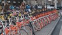 Jízda na sdíleném kole se stala v Číně módním trendem