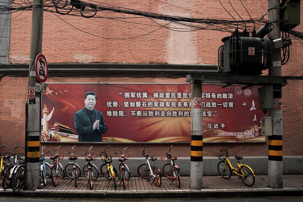 V Číně byl zahájen sjezd vládnoucí Komunistické strany Číny.