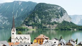 V převleku za turisty vtrhli Číňané do městečka Hallstatt a nafotili si jej tak, aby podle něj mohli sestavit plány na jeho okopírování