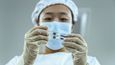 Čína schválila vakcínu proti koronaviru od společnosti Sinopharm