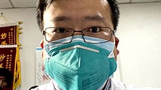 Lékař z Wu-chanu varoval už v prosinci kolegy před novým virem. Čínská policie ho umlčela