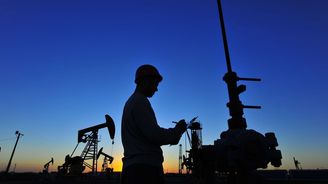 Ceny ropy rostou, Kuvajt prodloužil dohodu o těžbě