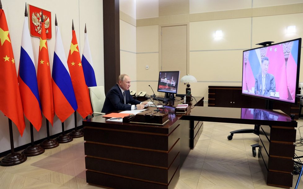 Si Ťin-pching si volal s Putinem v polovině prosince.