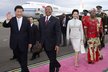 Prezidentské páry Číny a Tanzánie při čínské státní návštěvě v Africe