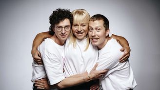 Reakce na coming out v Česku bývají výrazně víc OK než dřív, říká režisér Šimon Holý Reakce na coming out v Česku bývají výrazně víc OK než dřív, říká režisér Šimon Holý