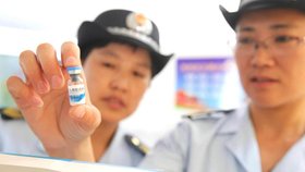 Čína čelí skandálu se závadnými vakcínami, (ilustrační foto).