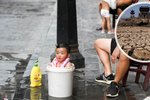 Extrémní horko sužuje i Čínu: Vlna veder trvá už 70 dní. Vysychají řeky a jezera, hoří vegetace
