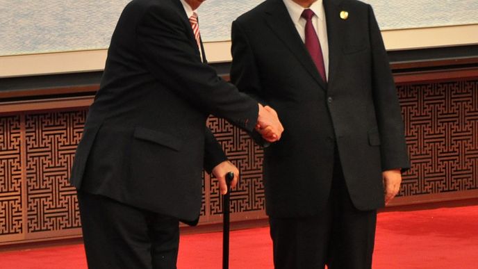Prezident Miloš Zeman v Šanghaji zahájil česko-čínské podnikatelské fórum.