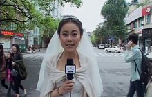 VIDEO ze zemětřesení: Nevěsta přerušila obřad a začala natáčet!
