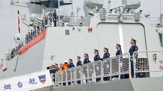 Čína se vojensky rozpíná do Indického oceánu i Atlantiku. Další základny jsou otázkou času
