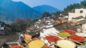 Podzimní slavnosti sklizně v nejkrásnější čínské vesnici