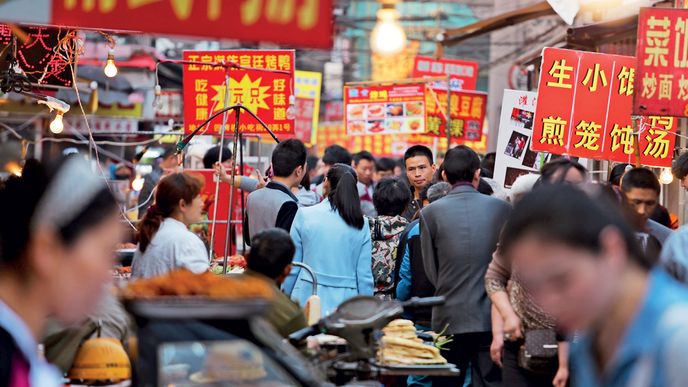 V tzv. jídelních uličkách najdete od všeho něco. Ceny se pohybují od 1 do 3 jüanů za kus.
