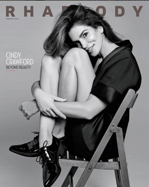 Cindy Crawford na titulce magazínu Rhapsody.