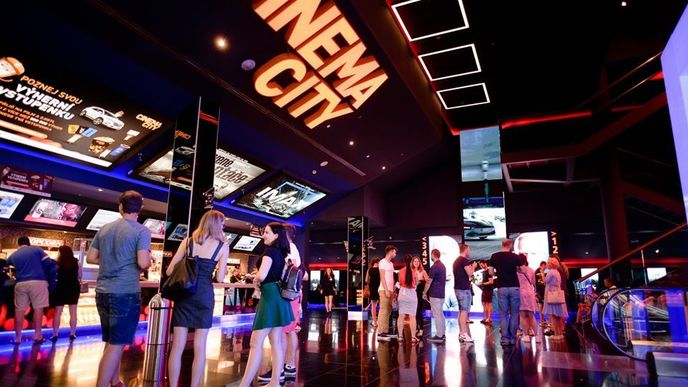 Věřitelé Cineworldu zvažují podle informovaných zdrojů prodej divize Cinema City, ale i Yes Planet a Rav-Chen působící v Izraeli.