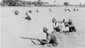 Čínští vojáci v roce 1938 u Žluté řeky