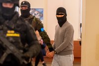 Soud v přísném bezpečnostním režimu: Čínský špion mapoval české vlivové prostředí?