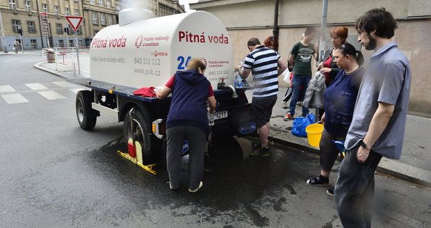 Odstávka vody proběhne v Bohnicích, Bubenči, Slivenci, na Hradčanech a v Řepích (ilustrační foto).