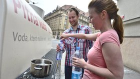 Na přelomu dubna a května musejí lidé v Praze počítat s dalším vypínáním vody (ilustrační foto).