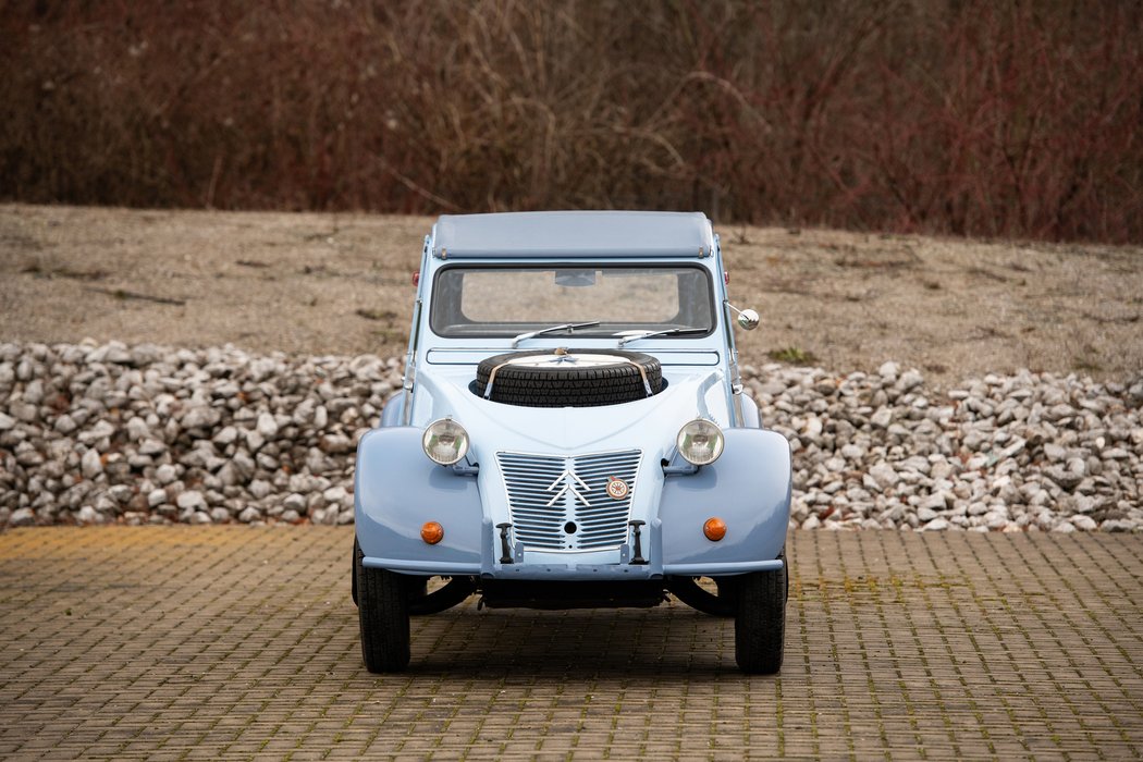 Citroën 2CV 4x4 Sahara (1964)