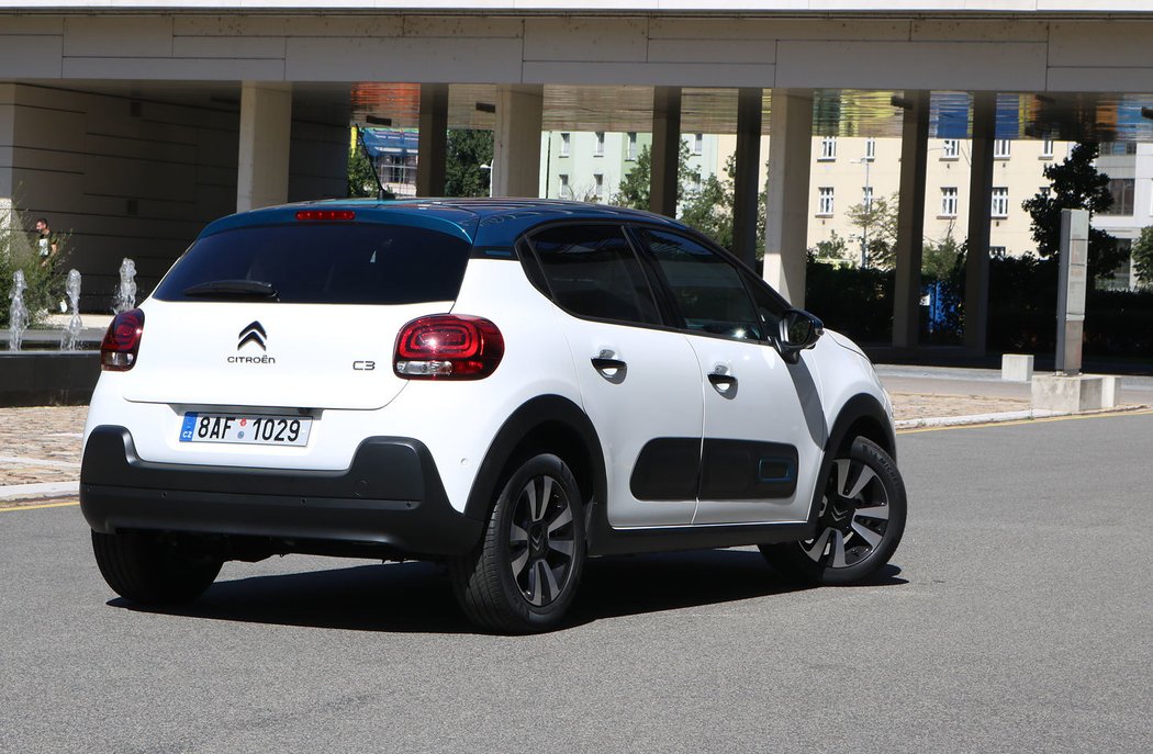 Citroën C3 1.2 PureTech 81 kW EAT6