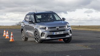 Jak vypadá moderní levný vůz, ukazuje třeba Citroën C3. Nabídne totiž základní spalovací pohon, hybrid i plně elektrickou verzi. Ve všech patří mezi ty nejlevnější modely u nás vůbec. Jak vypadá moderní levný vůz, ukazuje třeba Citroën C3. Nabídne totiž základní spalovací pohon, hybrid i plně elektrickou verzi. Ve všech patří mezi ty nejlevnější modely u nás vůbec.