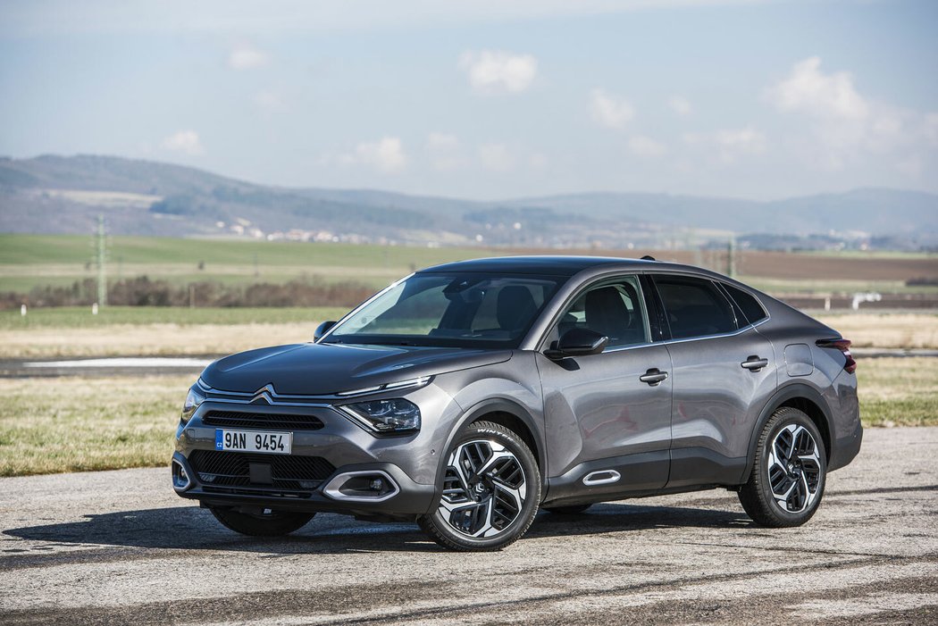 Citroën C4 X 1.2 PureTech EAT8