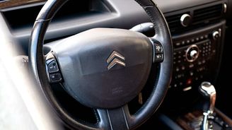 Citroën C6 V6 2.7 HDi Exclusive Citroën C6 V6 2.7 HDi Exclusive