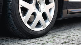 Citroën C6 V6 2.7 HDi Exclusive Citroën C6 V6 2.7 HDi Exclusive