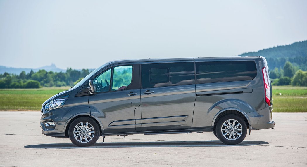 Ford Tourneo Custom