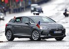 Francouzský prezident Hollande přijel na inauguraci Citroënem DS5