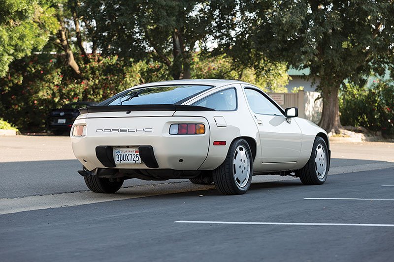 Porsche 928 USA verze