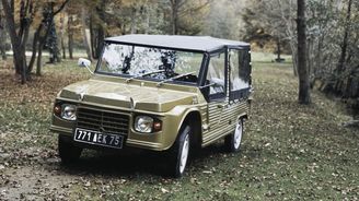 OBRAZEM: Slavný Citroën Méhari slaví padesátiny. Zahrál si i ve slavných filmových komediích