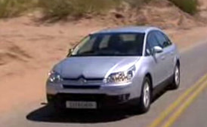 Video: Citroën C4 Sedan – konzervativní verze avantgardního modelu