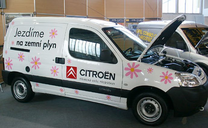 Citroën: Berlingo na benzín a zemní plyn v prodeji