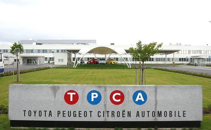 Většině zaměstnanců v kolínské TPCA se zvedne plat o 490 korun