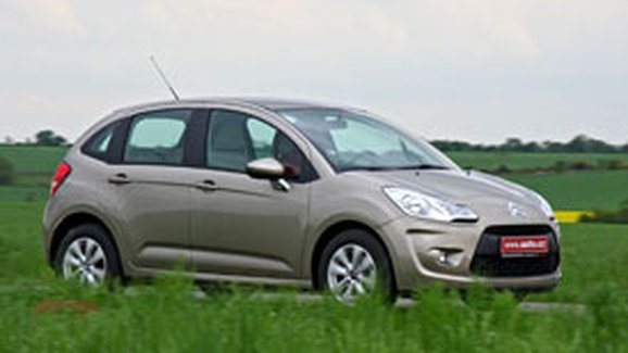 TEST Citroën C3 1,4 VTi - Sympaťák v&nbsp;levnějším obleku