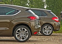 TEST Citroën C4 vs. DS4 – Hnědý duel