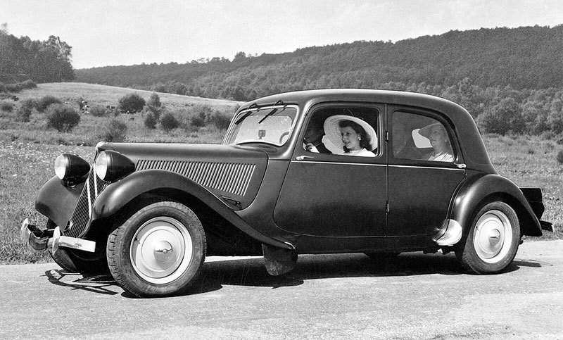 Citroën Traction Avant 11CV Berline (1937-1940)