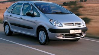 Citroën Xsara Picasso (1999–2004) Citroën Xsara Picasso (1999–2004)